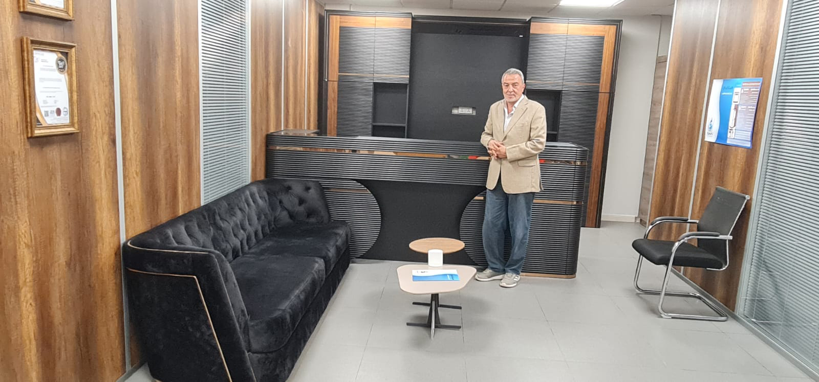 SUPPLY AND APPLY PARTITIONS AND OFFICE FURNITURE TO ICT COMPANY, TURKEY IN ITS OFFICE IN NOUAKSHOTT, MAURITANIA, 2022