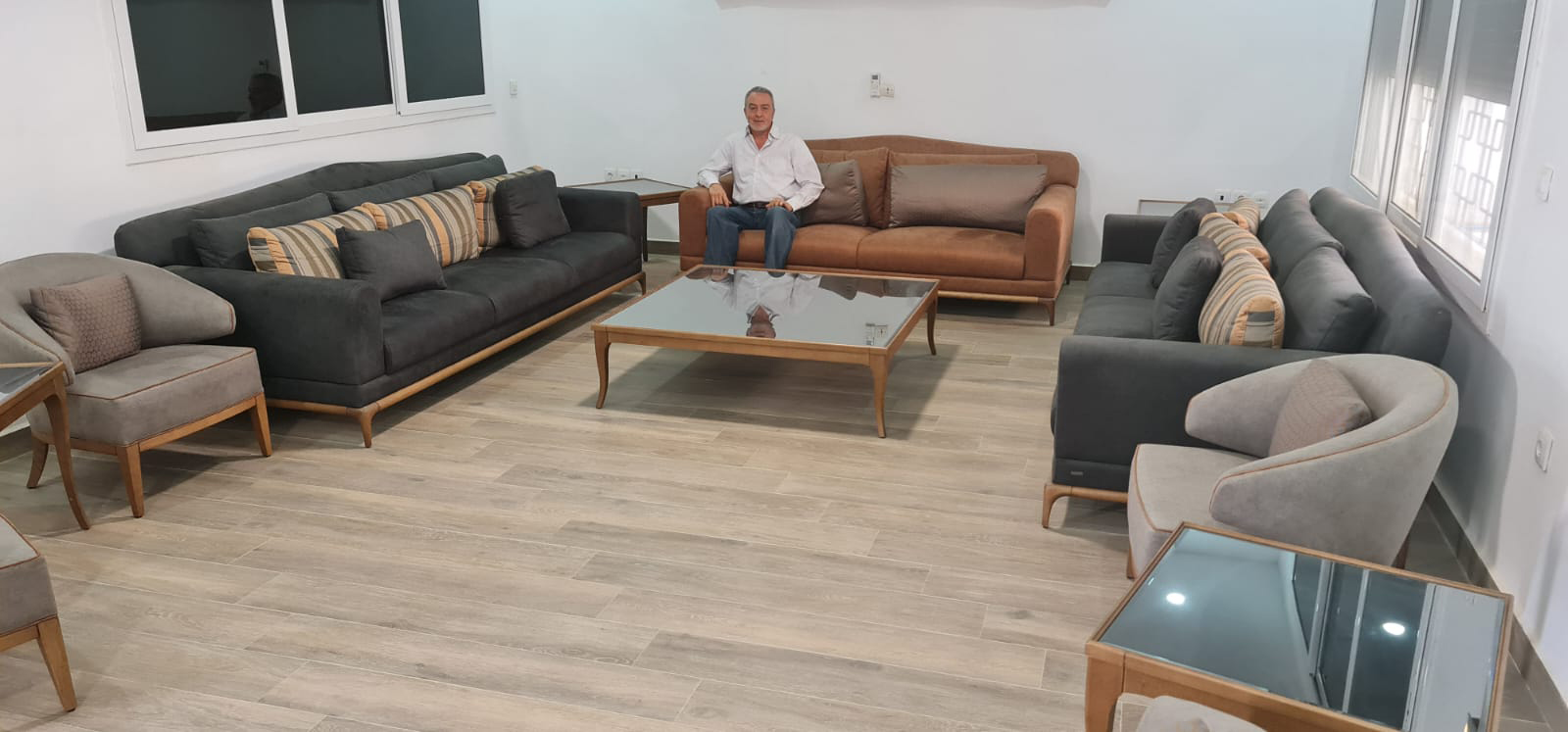 SUPPLY AND APPLY VILLA FURNITURE TO ICT COMPANY, NOUAKSHOTT, MAURITANIA, 2022